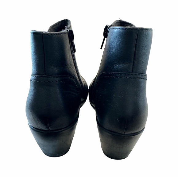 Clark’s black bootie with 2 inch heel size 8 ultimate comfort collection - Picture 5 of 11